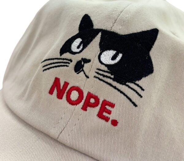 고양이 NOPE 자수 볼캡 모자